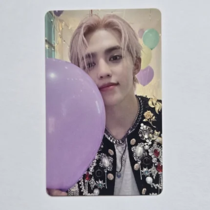 Seventeen Photocards | Official K-POP Items from Japan